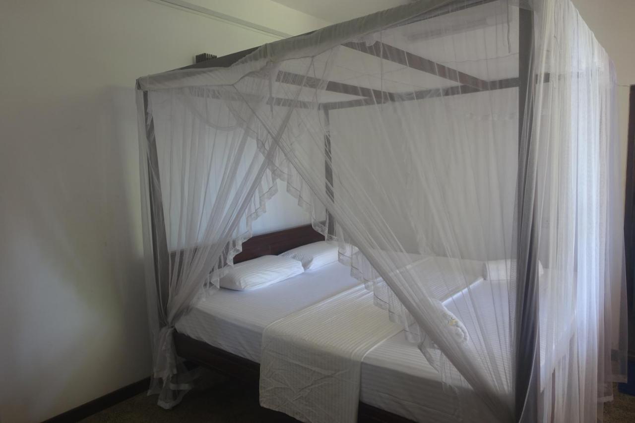 Wh Beach Resort Weligama Exterior photo