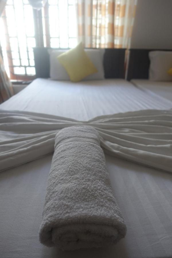 Wh Beach Resort Weligama Exterior photo